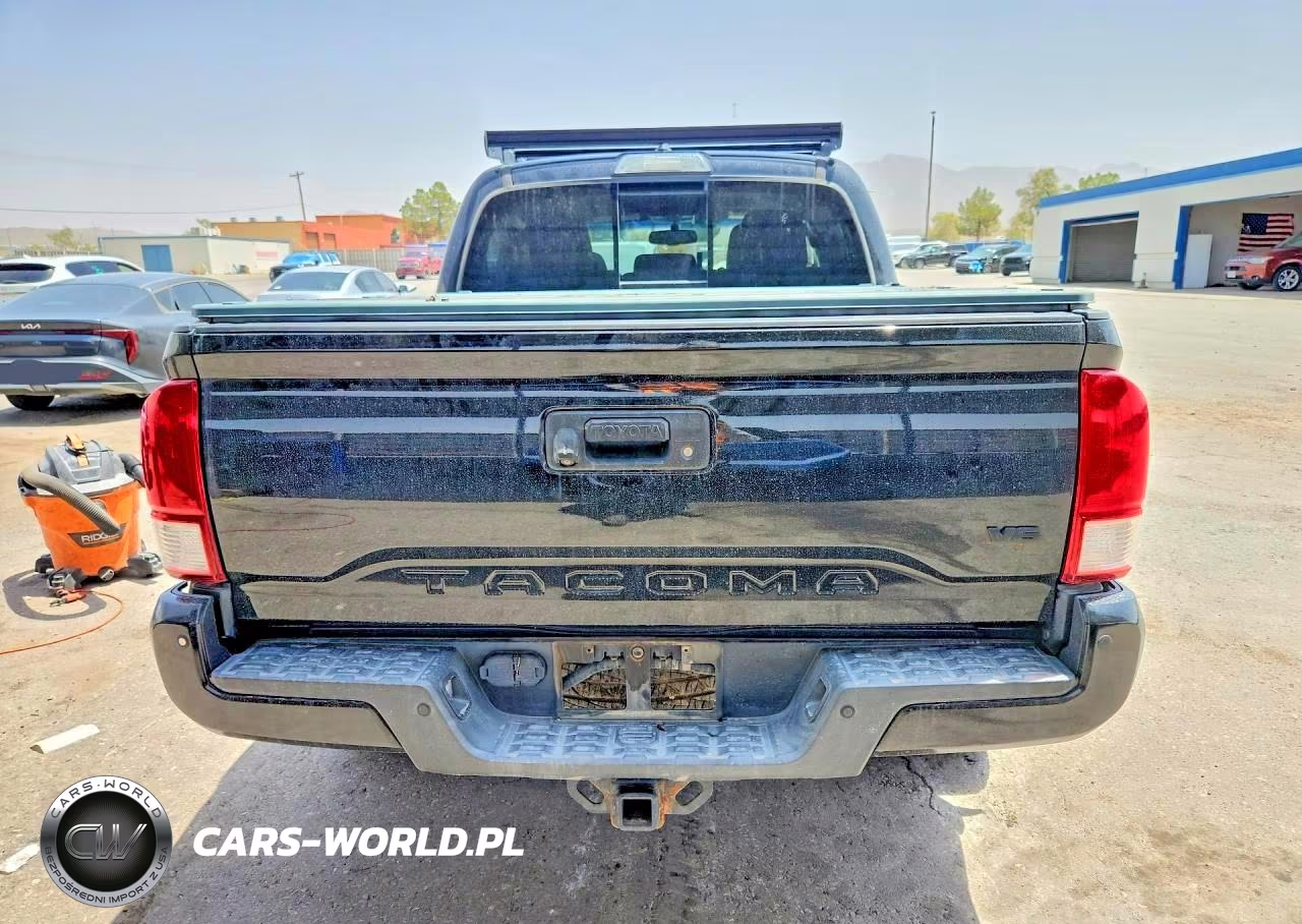 2017 Toyota Tacoma Trd Sport VIN:5TFCZ5AN2HX091687 - 6