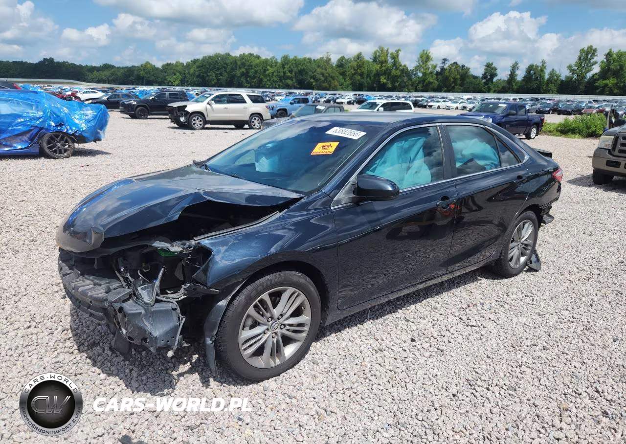 2015 Toyota Camry Se – zdjęcie 1 z 12