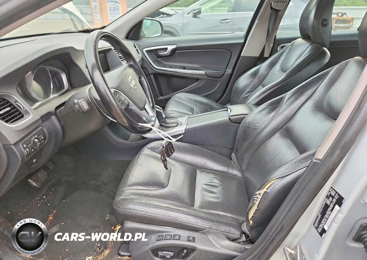 2014 Volvo S60 T5 VIN:YV1612FS5E1284152 - 7