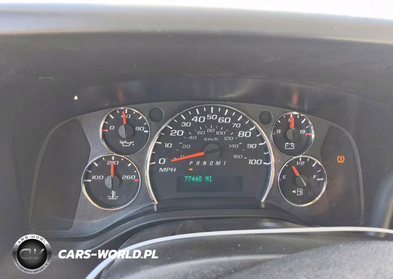 2012 Chevrolet Express G2500 VIN:1GCWGFCB6C1107655 - 9