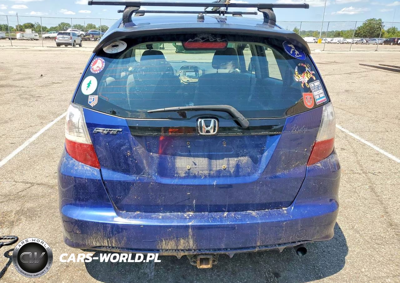 2013 Honda Fit VIN:JHMGE8H34DC045703 - 6