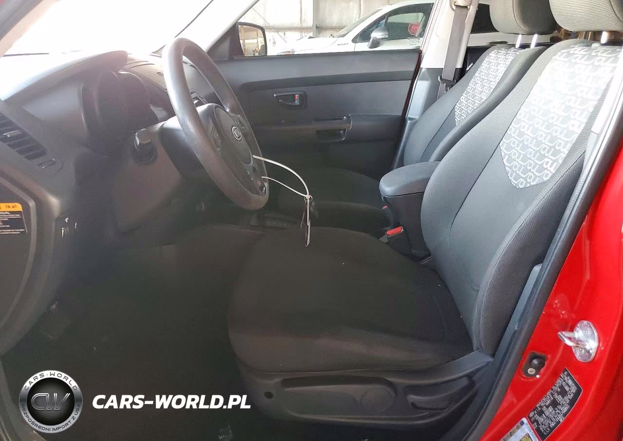 2010 Kia Soul + VIN:KNDJT2A26A7088911 - 7