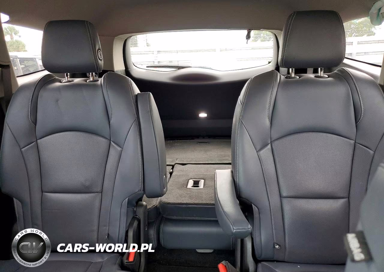 2018 Buick Enclave Essence VIN:5GAERBKW9JJ283746 - 10