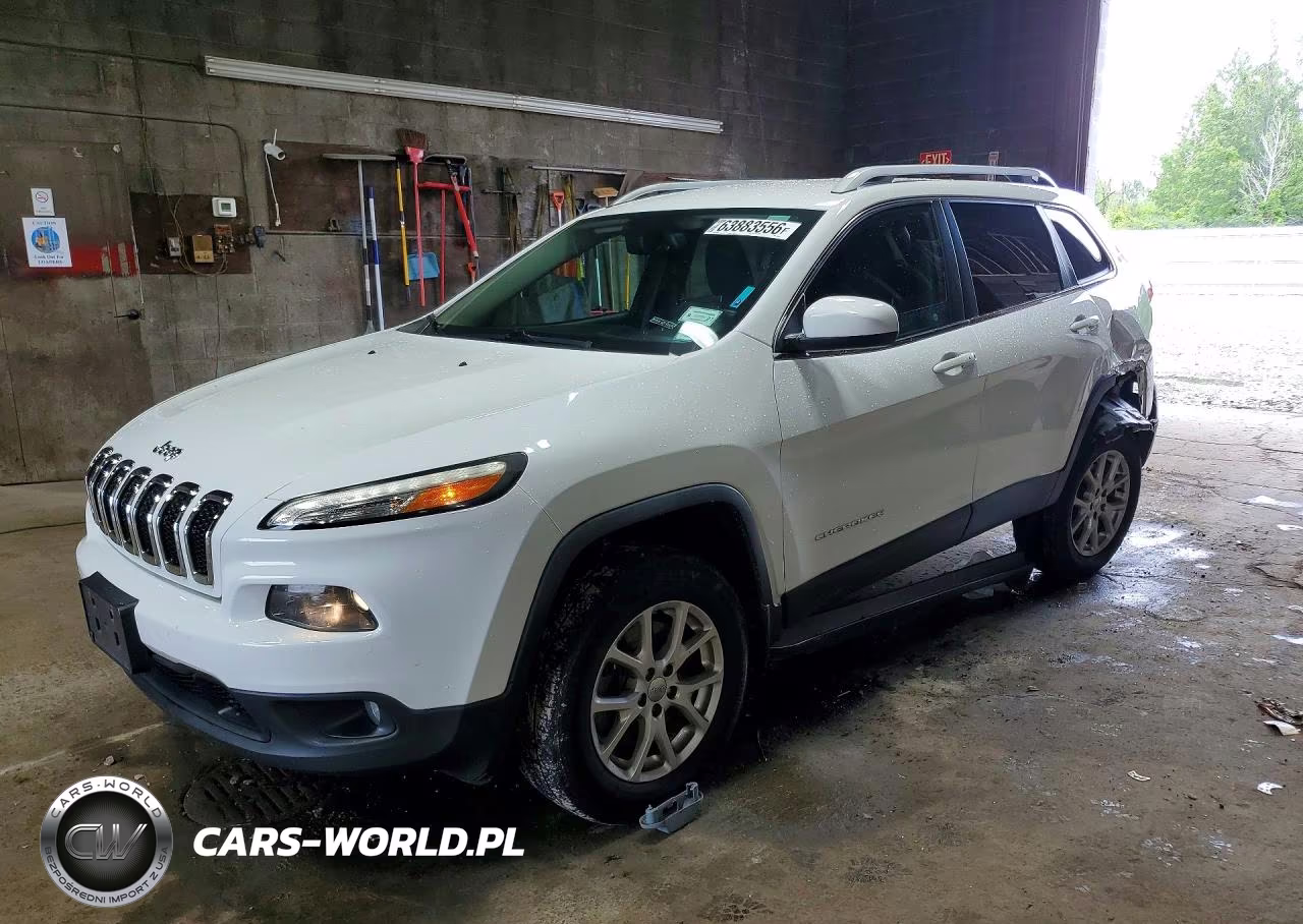2016 Jeep Cherokee Latitude – zdjęcie 1 z 12