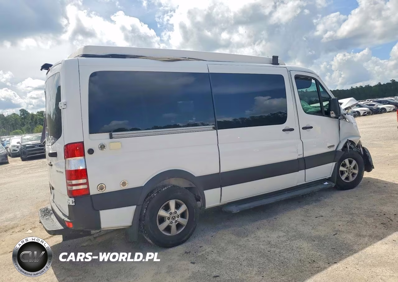 2014 Mercedes-Benz Sprinter 2500 VIN:WD3PE7CC2E5835150 - 3