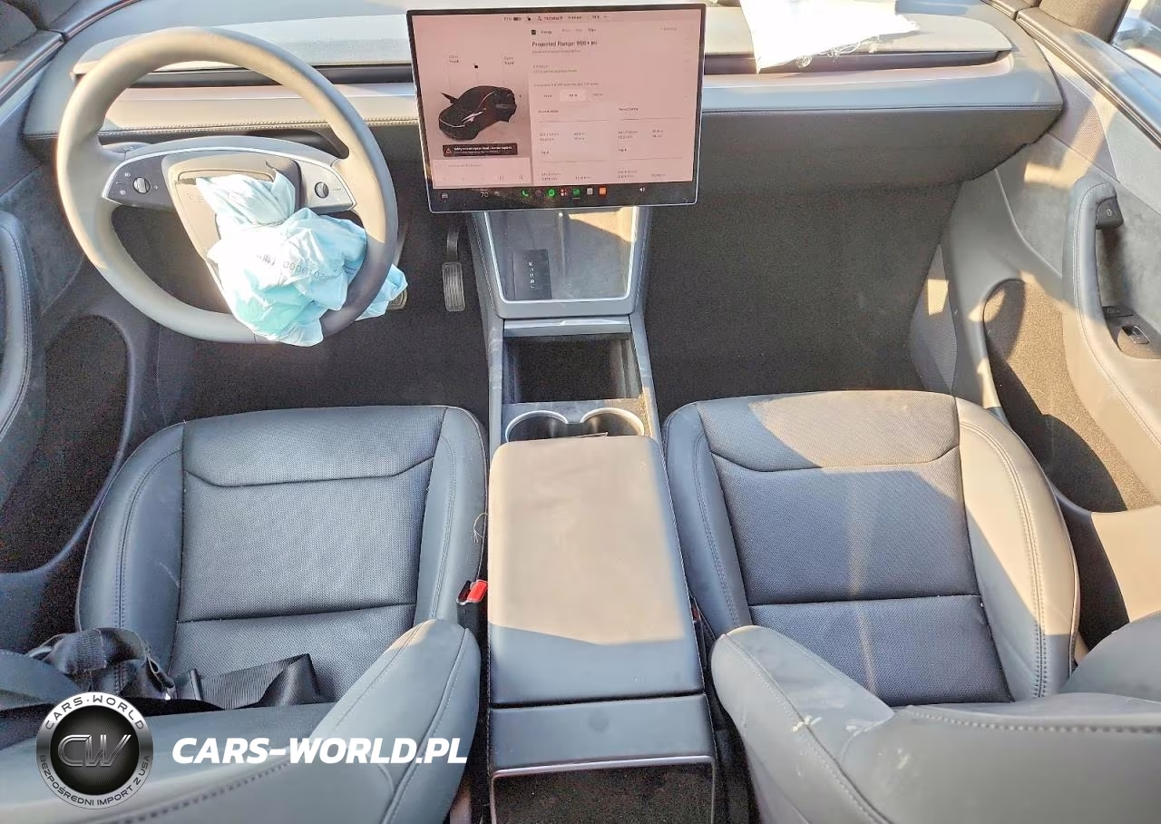 2026 Tesla Model Y VIN:7SAYGDED7TF596282 - 8
