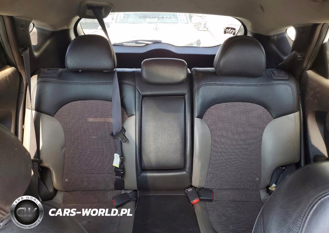 2010 Hyundai Tucson Gls VIN:KM8JU3AC9AU096395 - 10