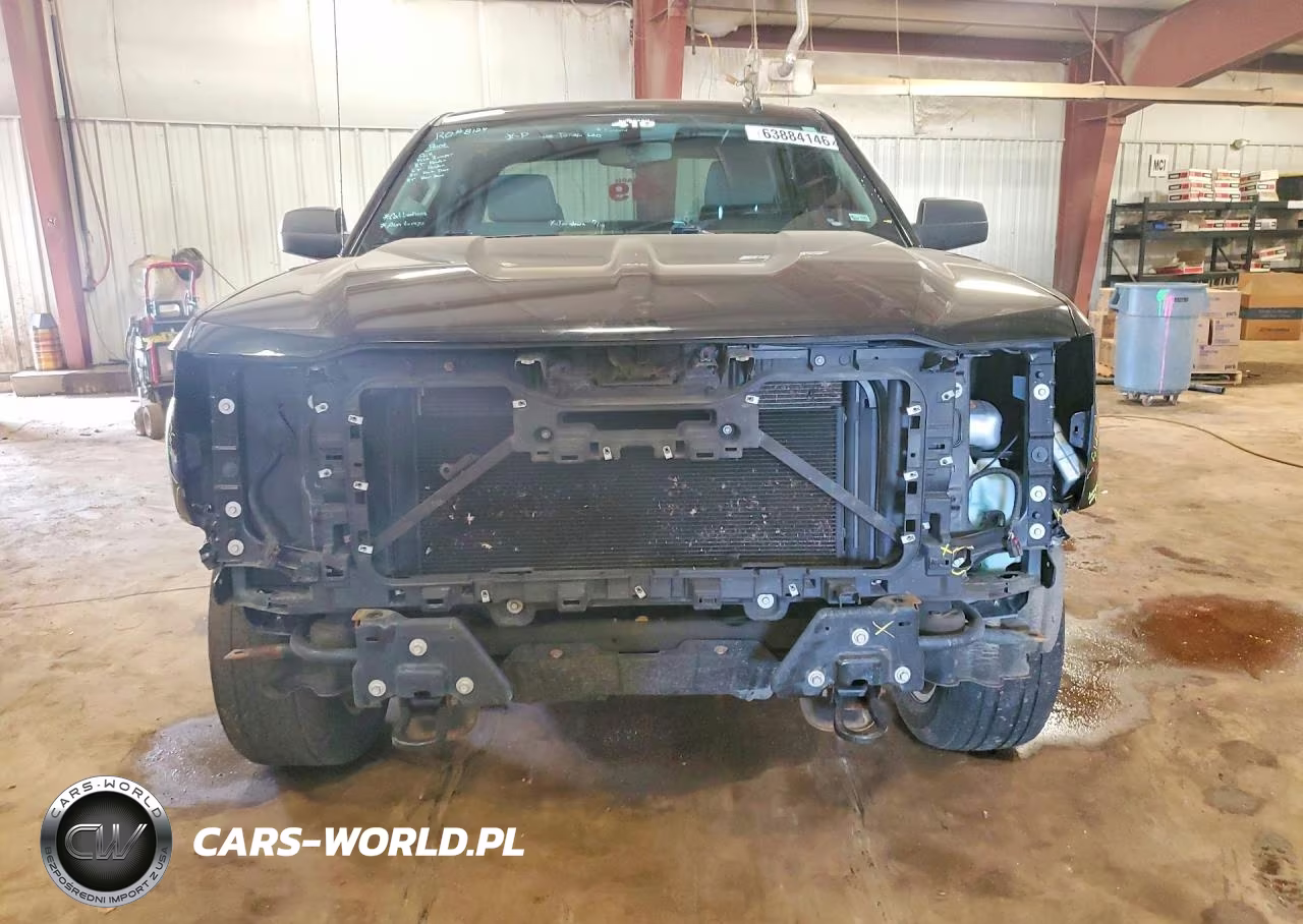 2018 Chevrolet Silverado K1500 Custom VIN:1GCVKPEH1JZ322005 - 5