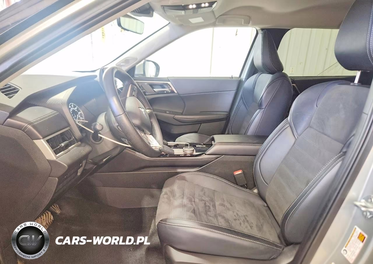 2025 Mitsubishi Outlander Se VIN:JA4J4VA83SZ031147 - 7