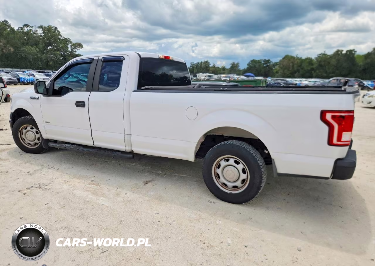2017 Ford F150 Super Cab VIN:1FTEX1CP2HKC15802 - 2
