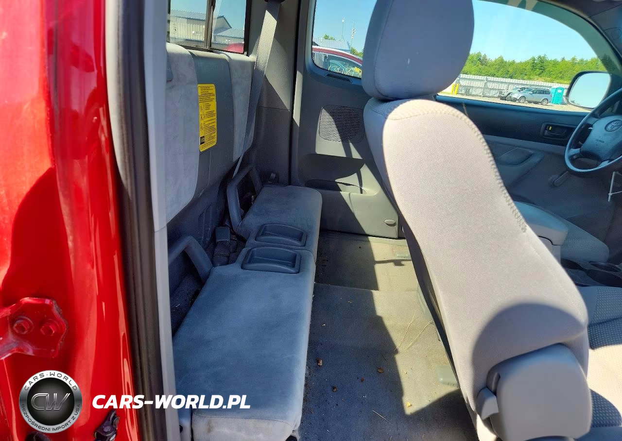 2007 Toyota Tacoma Base VIN:5TEUX42N77Z442216 - 10