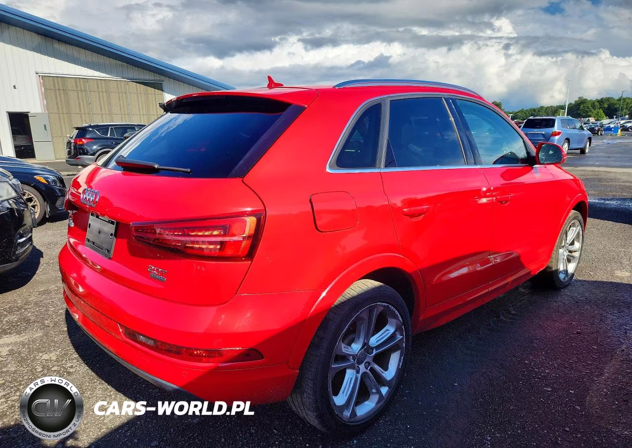 2017 Audi Q3 Premium Plus VIN:WA1JCCFS2HR009841 - 3