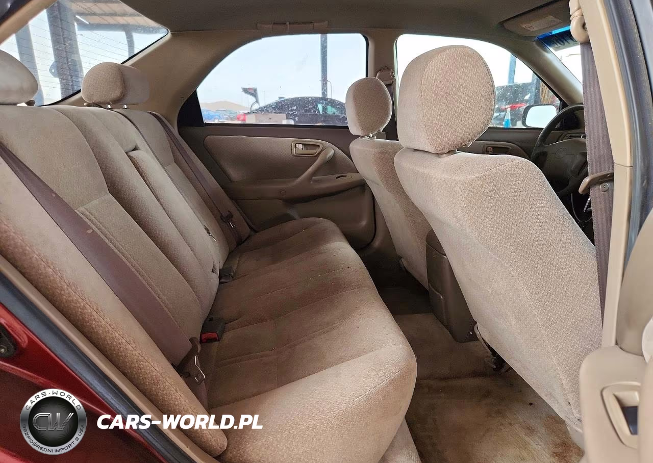 2000 Toyota Camry Le VIN:JT2BG22K7Y0507643 - 10
