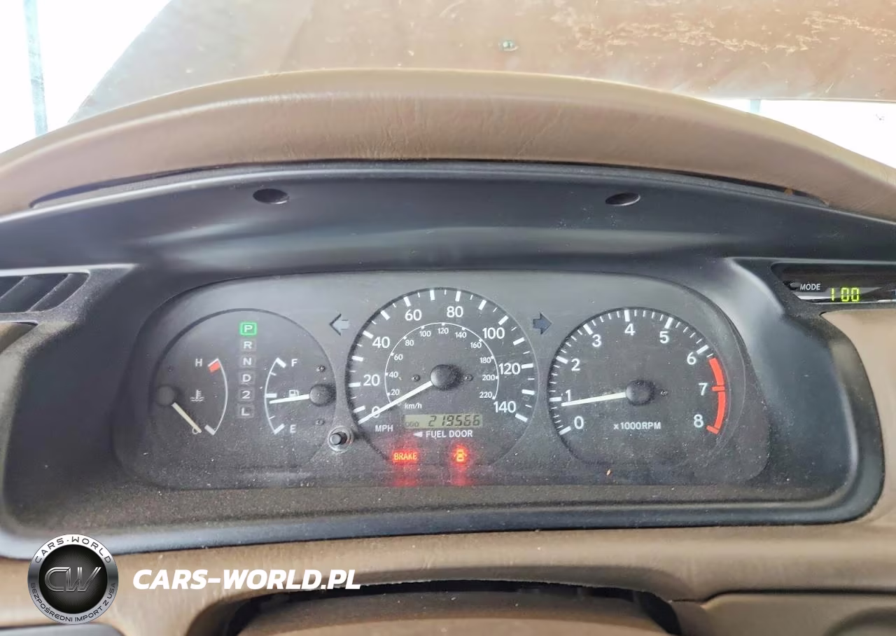 2000 Toyota Camry Le VIN:JT2BG22K7Y0507643 - 9