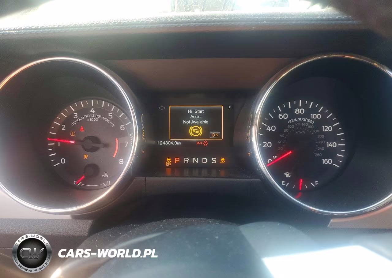 2015 Ford Mustang VIN:1FA6P8TH5F5313763 - 9