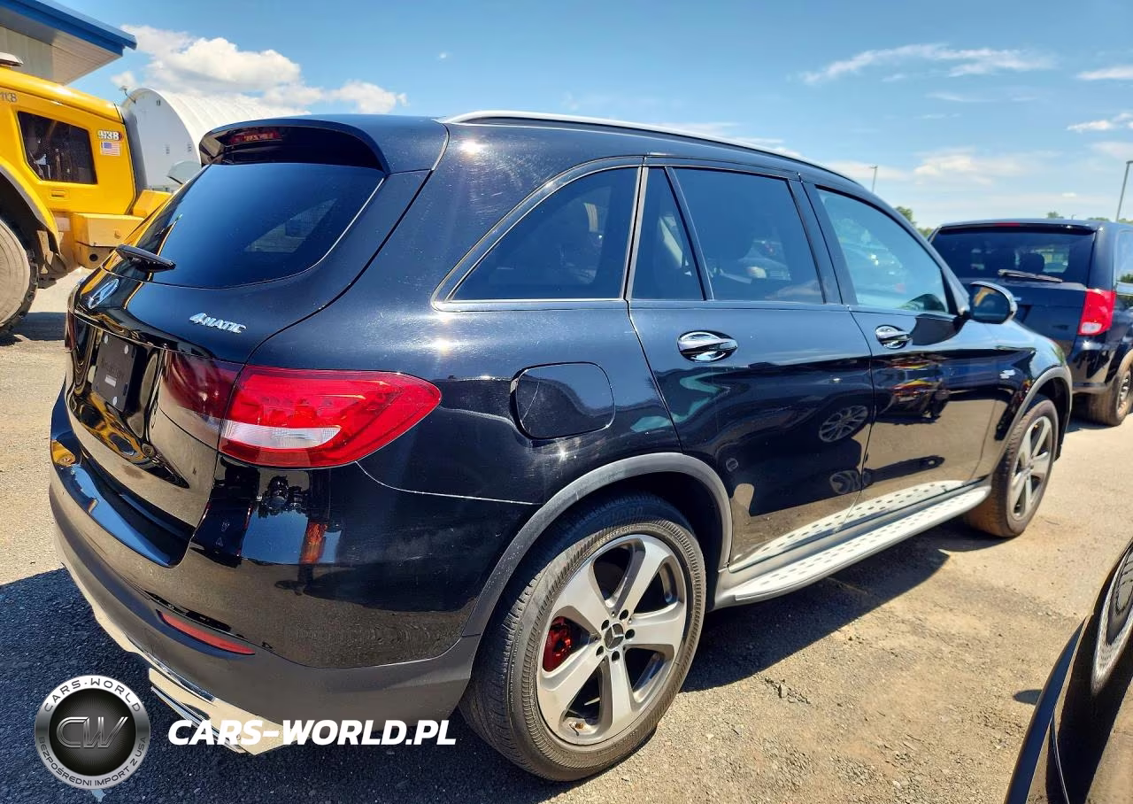 2016 Mercedes-Benz Glc 300 4Matic VIN:WDC0G4KB2GF068111 - 3