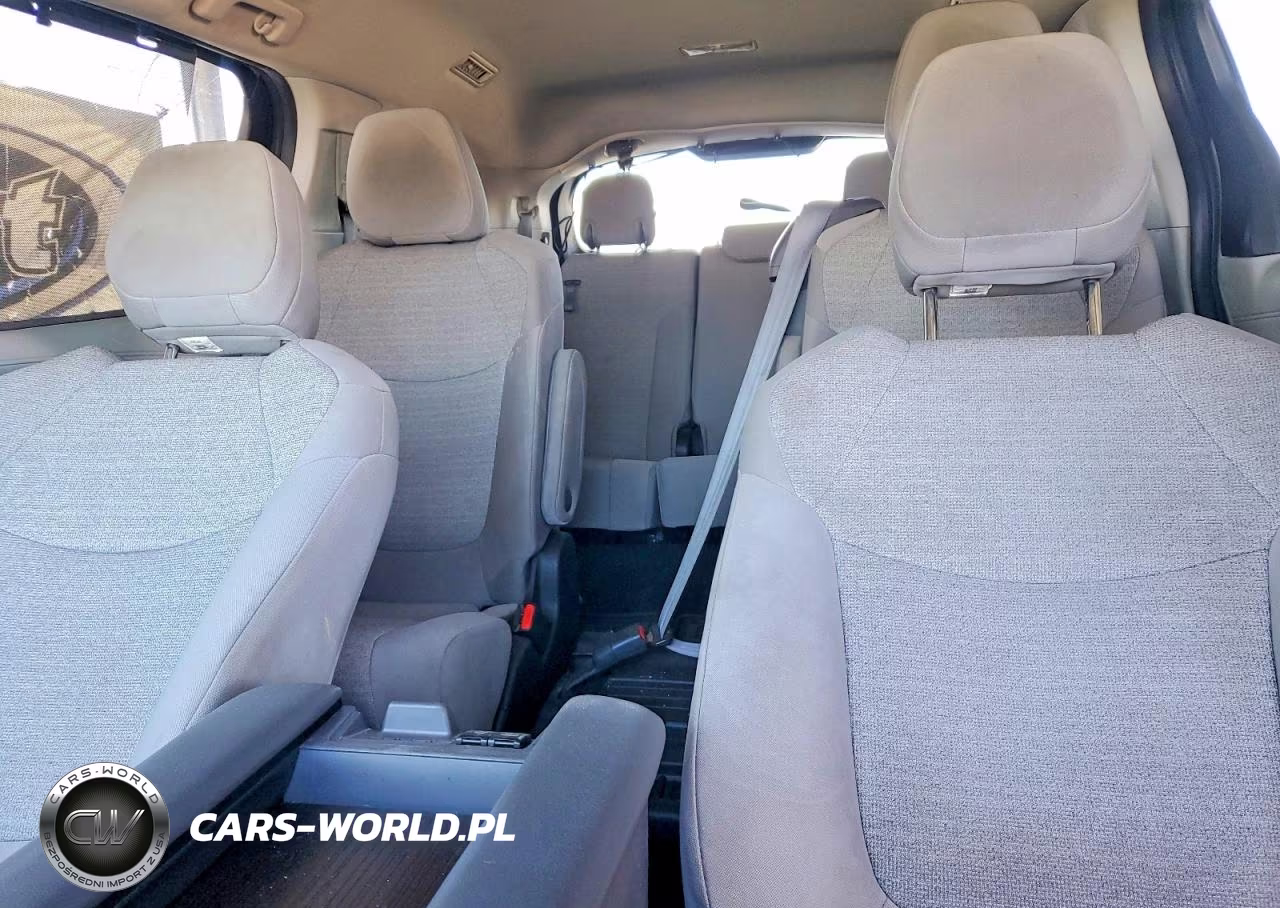 2022 Toyota Sienna Le VIN:5TDKRKEC8NS116516 - 10