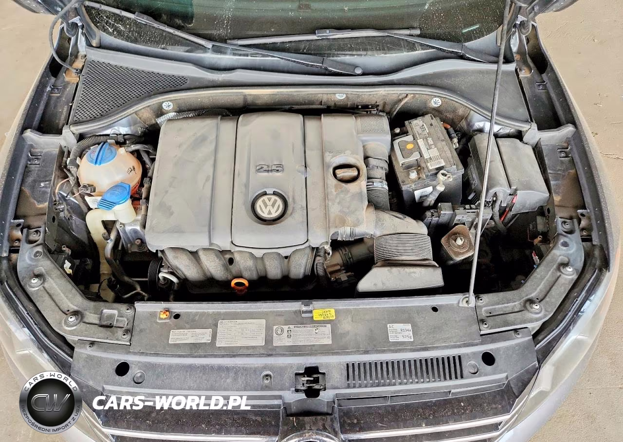2013 Volkswagen Passat S VIN:1VWAP7A34DC029004 - 11