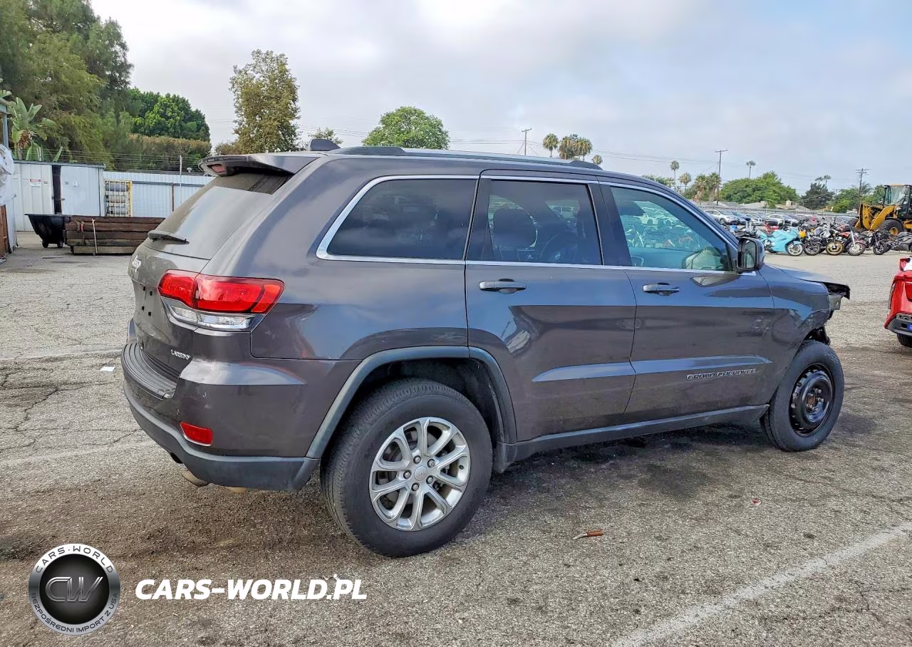 2021 Jeep Grand Cherokee Laredo VIN:1C4RJEAG0MC538764 - 3