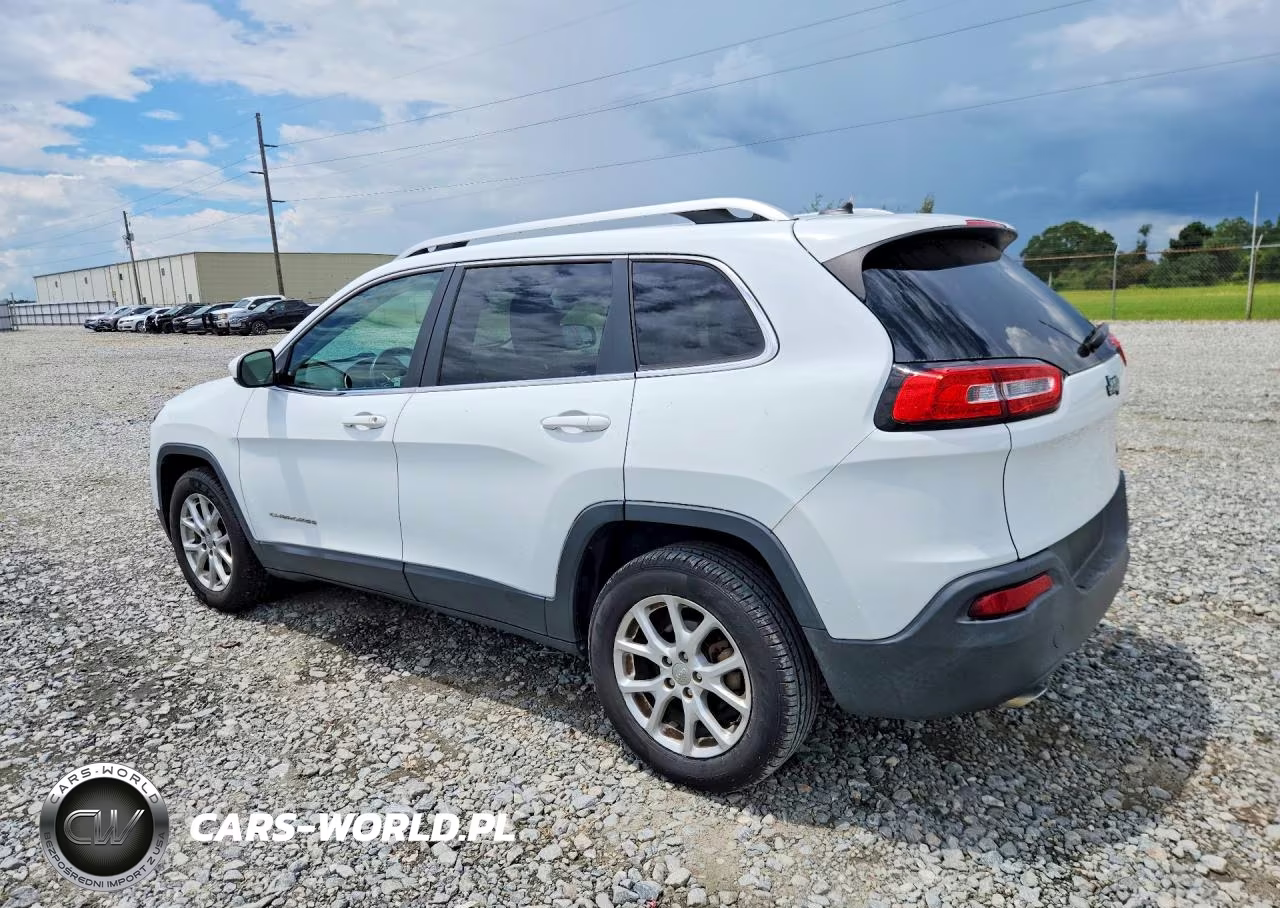 2014 Jeep Cherokee Latitude VIN:1C4PJLCB0EW158157 - 2
