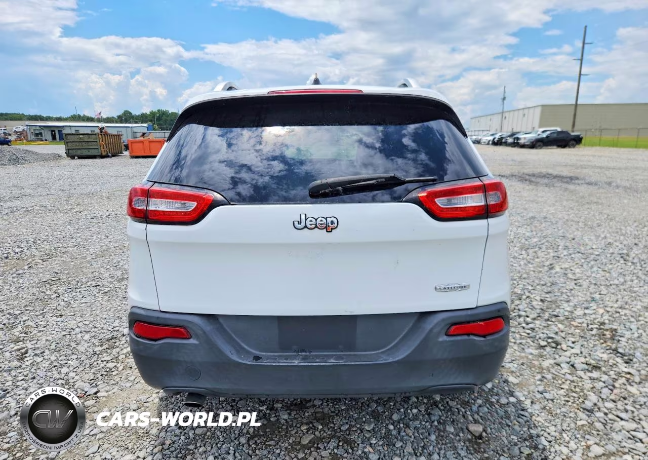 2014 Jeep Cherokee Latitude VIN:1C4PJLCB0EW158157 - 6