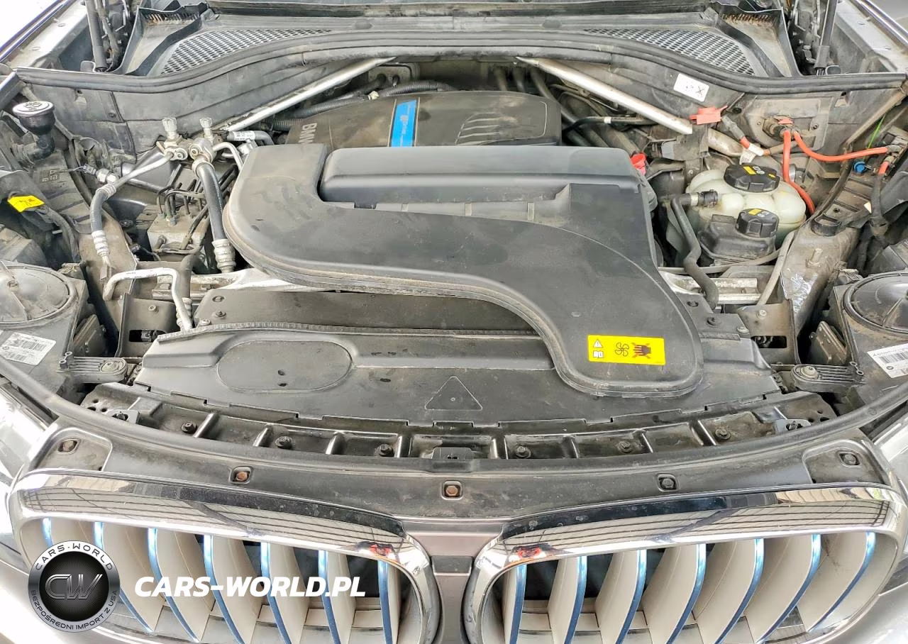 2018 BMW X5 Xdr40E VIN:5UXKT0C56J0W00755 - 11