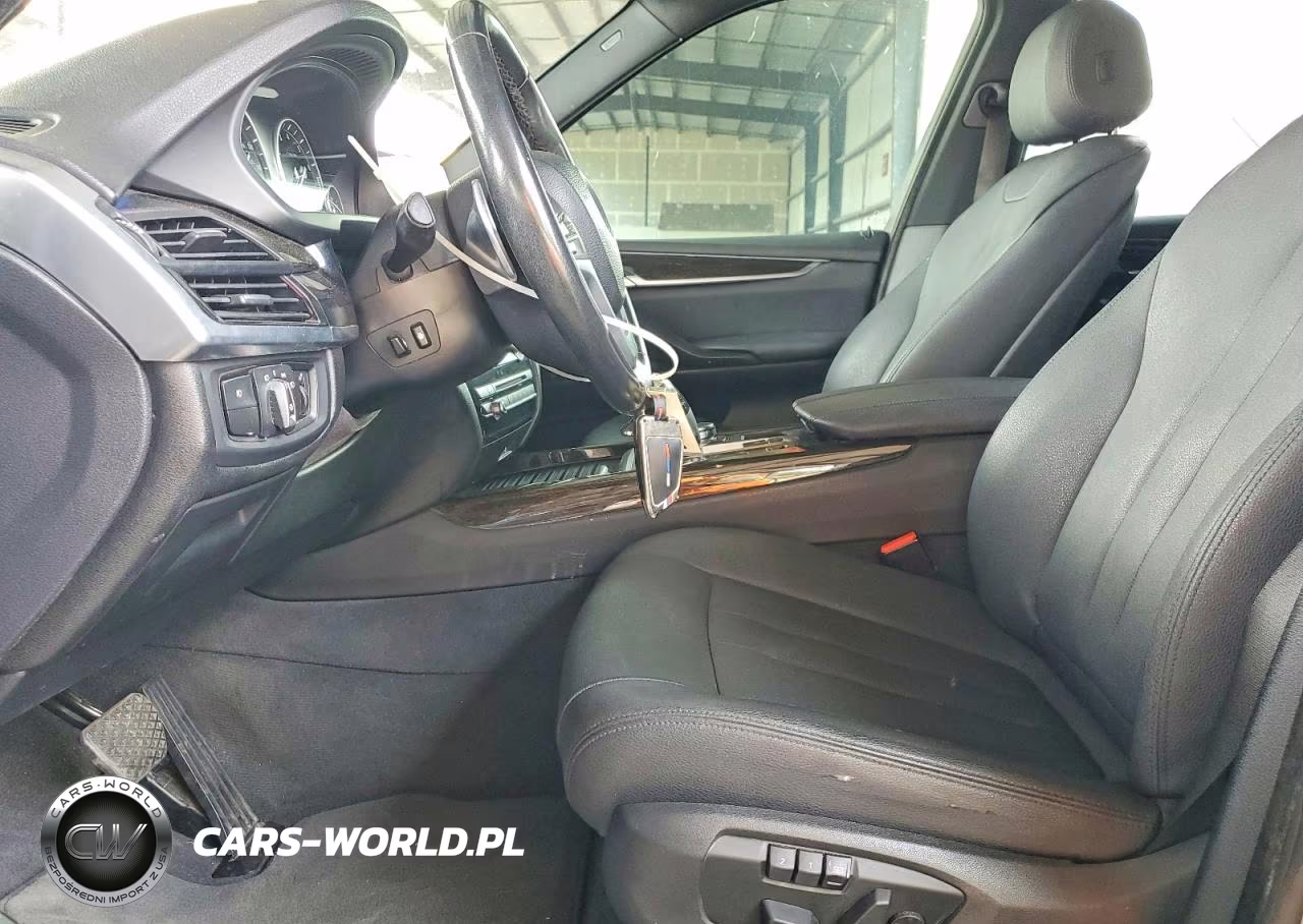 2018 BMW X5 Xdr40E VIN:5UXKT0C56J0W00755 - 7