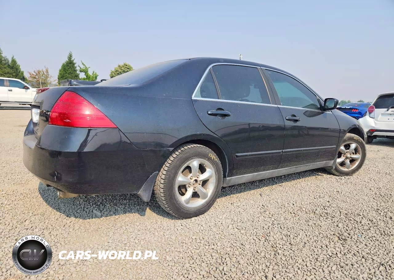 2007 Honda Accord Lx VIN:1HGCM56497A104405 - 3
