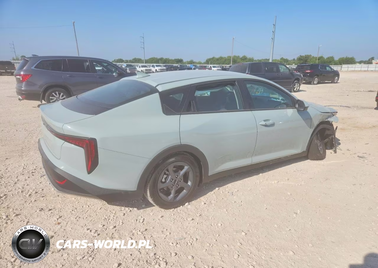 2026 Kia K4 Lxs VIN:3KPFT4DE4TE338432 - 3