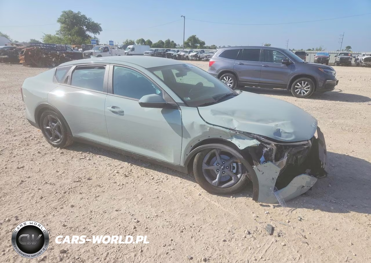 2026 Kia K4 Lxs VIN:3KPFT4DE4TE338432 - 4