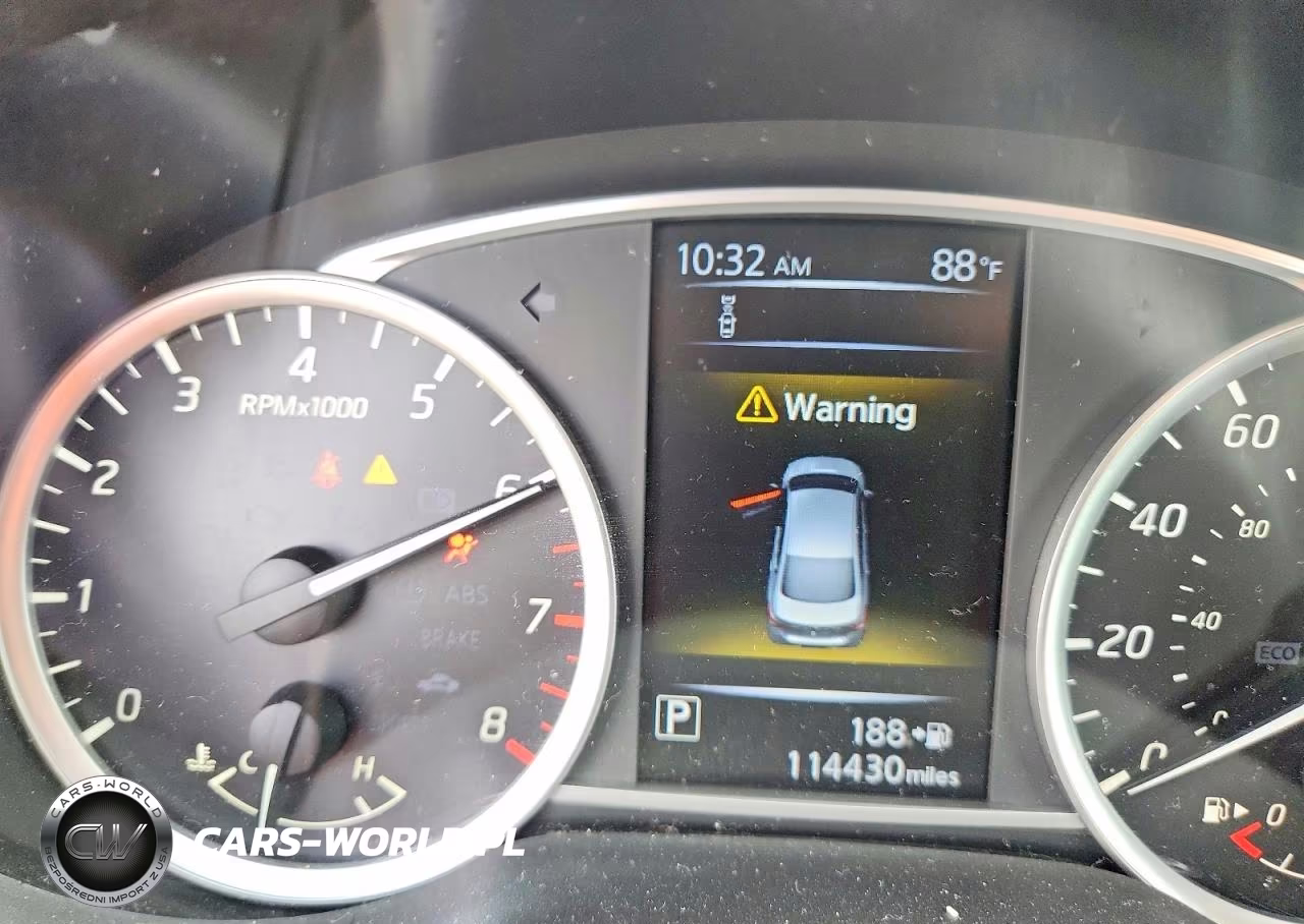 2018 Nissan Sentra Sv VIN:3N1AB7AP2JL619368 - 9