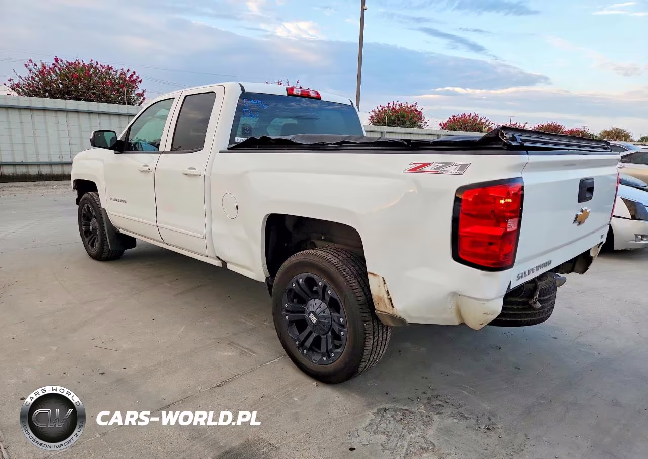 2017 Chevrolet Silverado K1500 Lt VIN:1GCVKREC2HZ320452 - 2