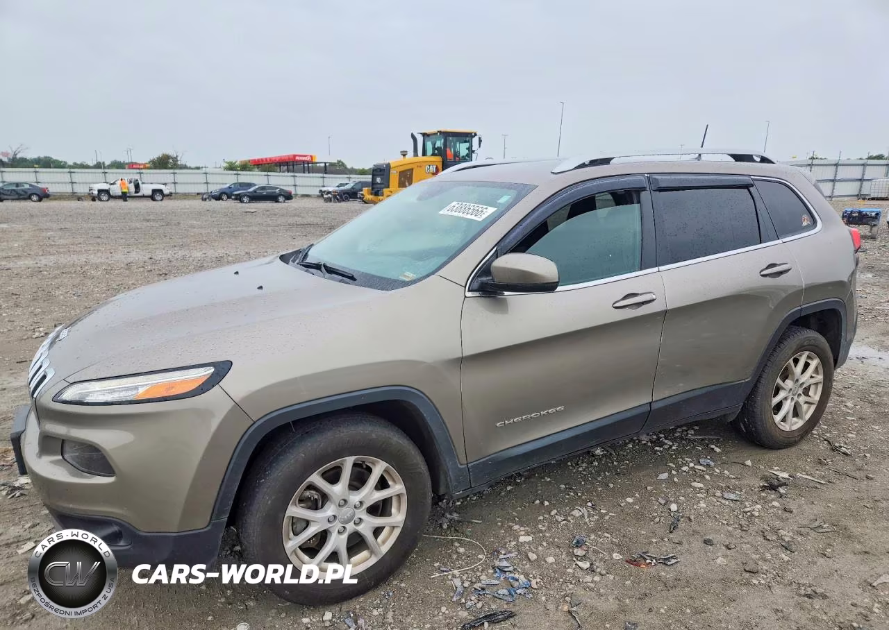 2017 Jeep Cherokee Latitude VIN:1C4PJMCS4HW636350 - 1