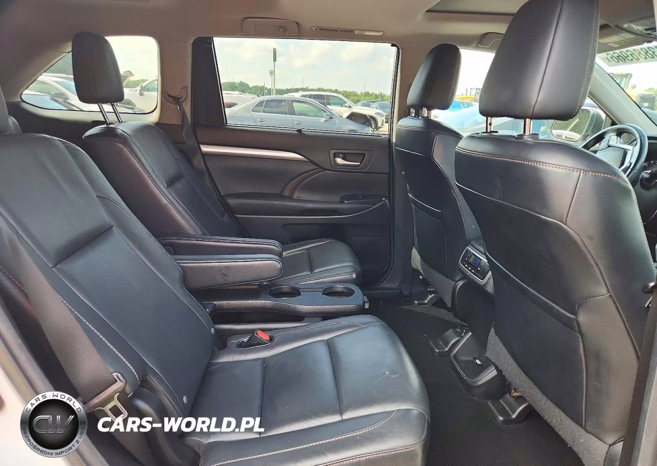 2015 Toyota Highlander Xle V6 VIN:5TDJKRFH4FS181870 - 10