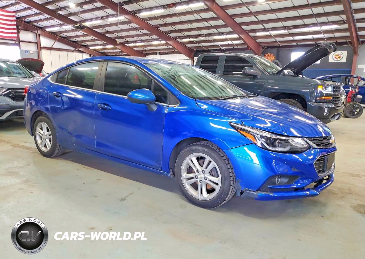 2017 Chevrolet Cruze Lt VIN:3G1BE5SM6HS559654 - 4