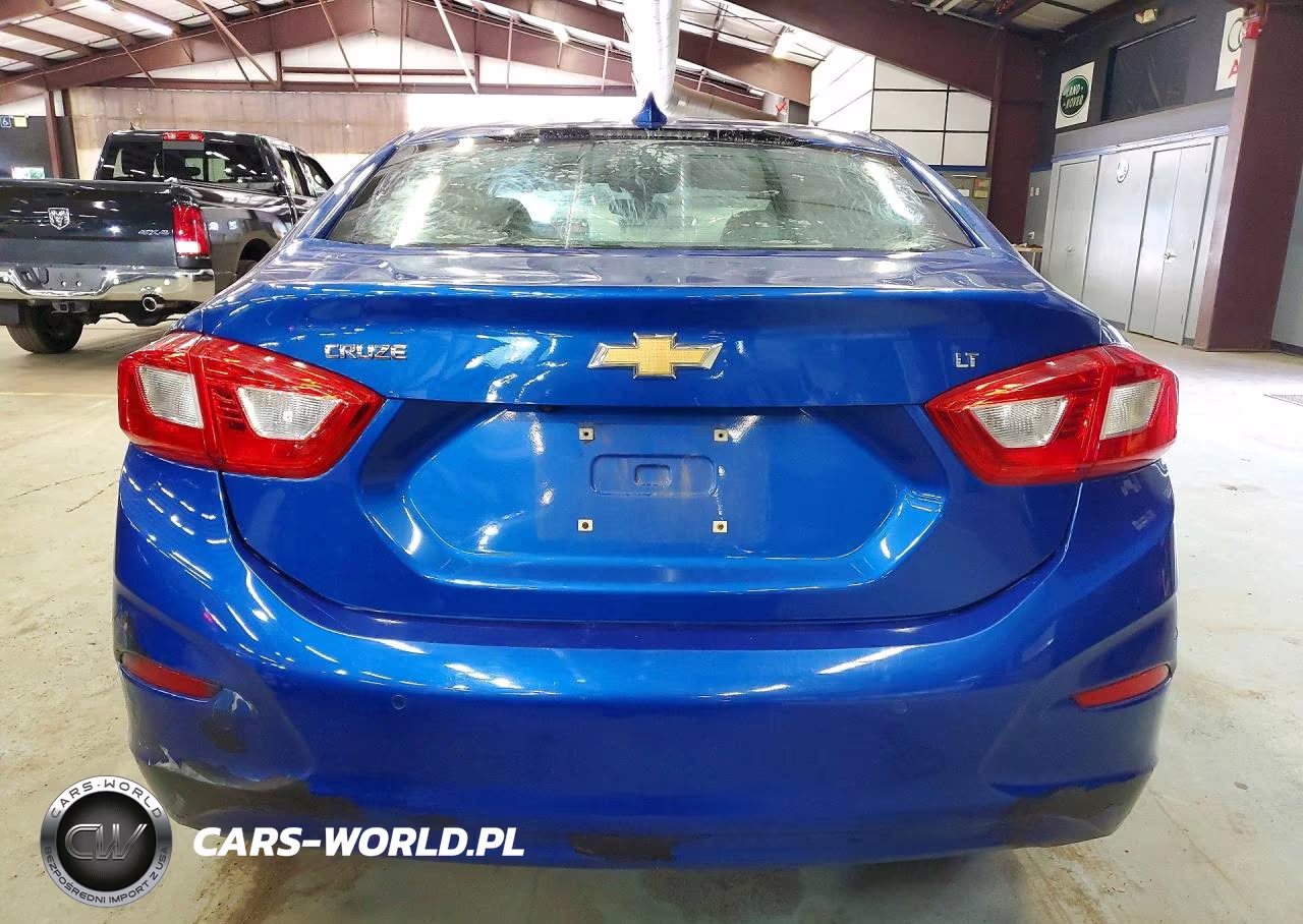 2017 Chevrolet Cruze Lt VIN:3G1BE5SM6HS559654 - 6