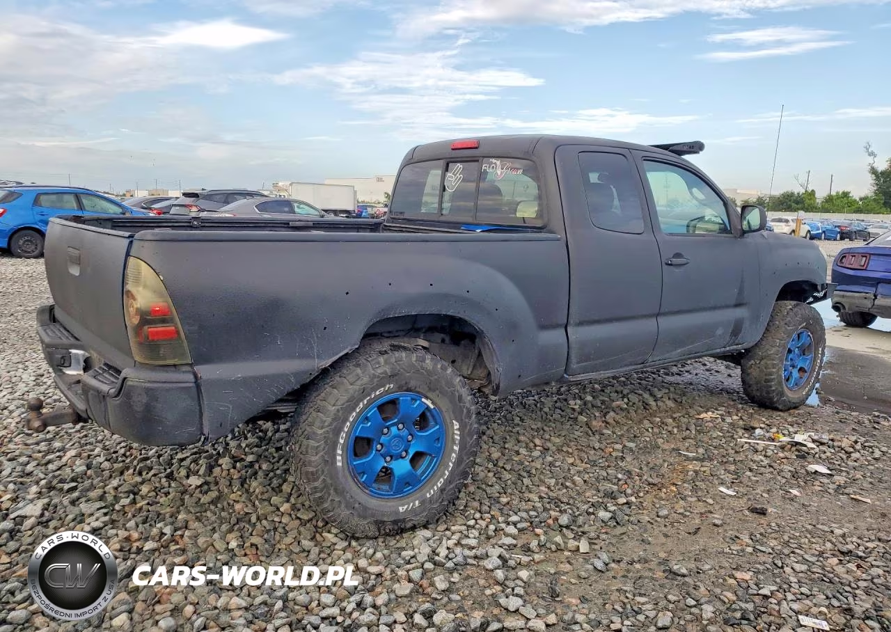 2005 Toyota Tacoma V6 VIN:5TEUU42N65Z080594 - 3