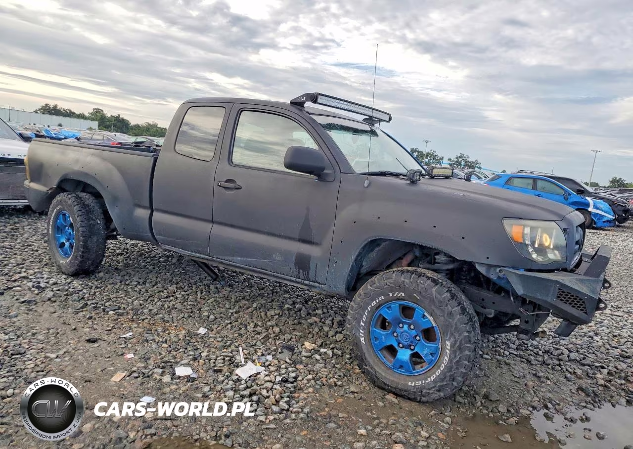 2005 Toyota Tacoma V6 VIN:5TEUU42N65Z080594 - 4