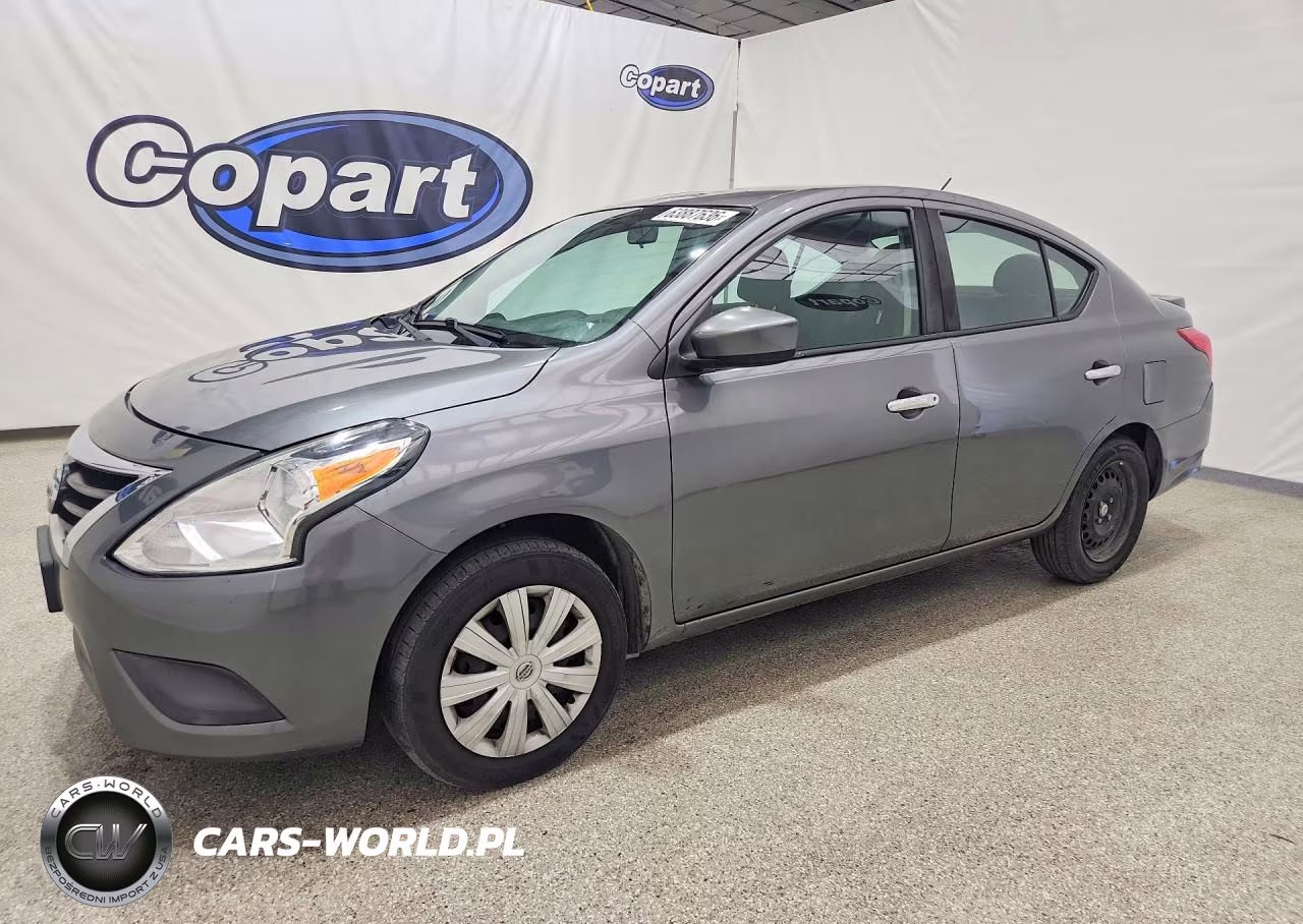 2019 Nissan Versa Sv