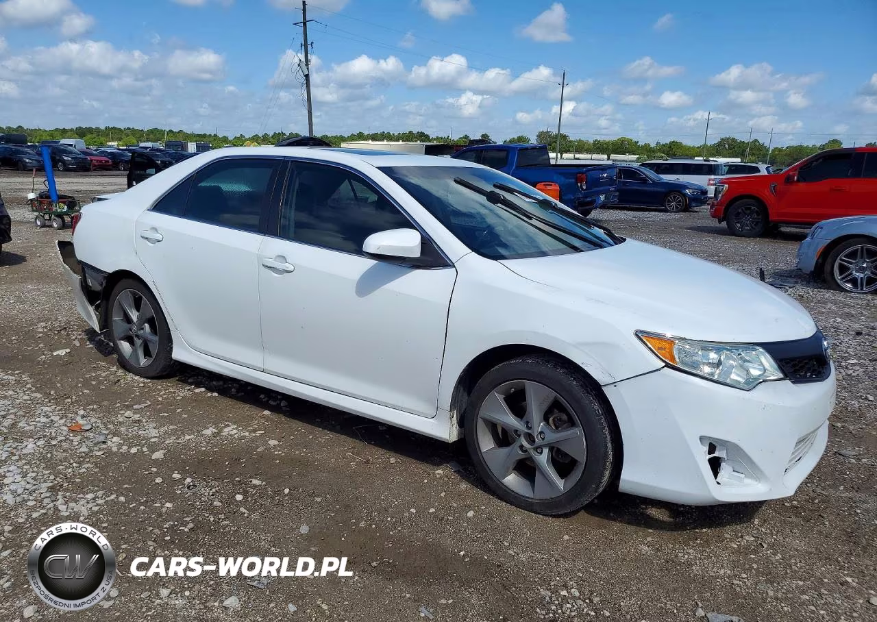 2012 Toyota Camry Se V6 VIN:4T1BK1FK0CU502114 - 4