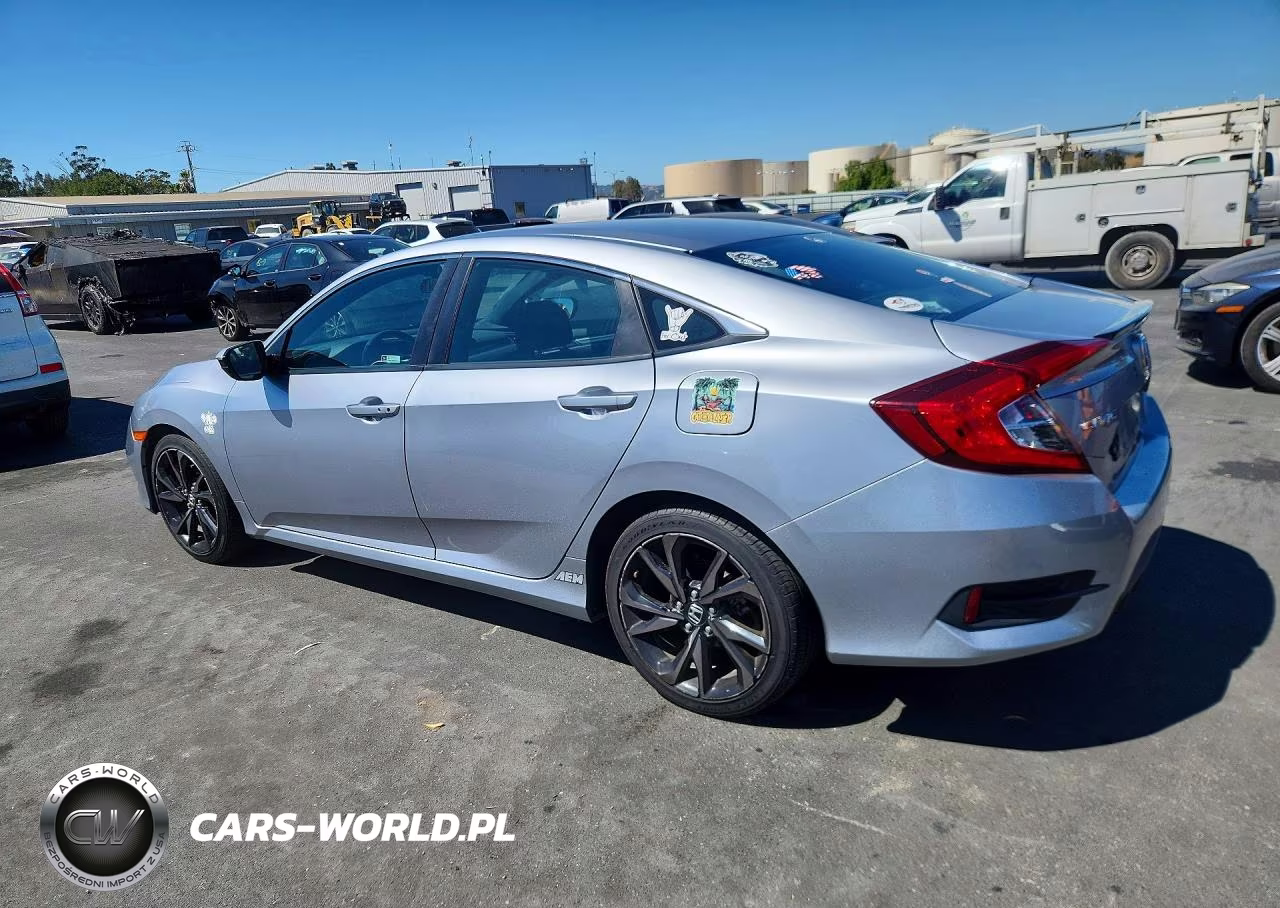 2019 Honda Civic Sport VIN:19XFC2F89KE213579 - 2