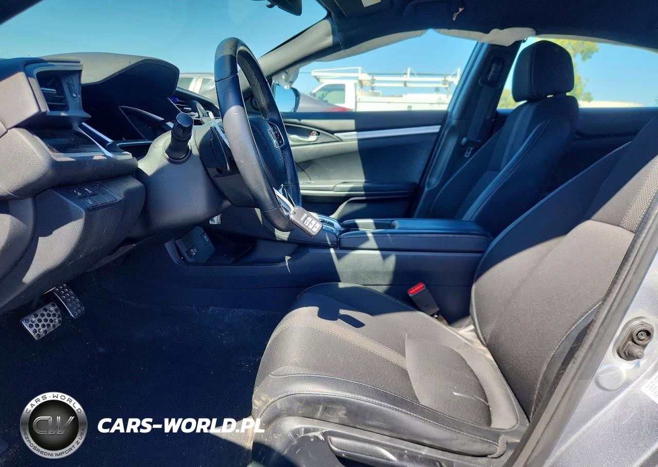 2019 Honda Civic Sport VIN:19XFC2F89KE213579 - 7