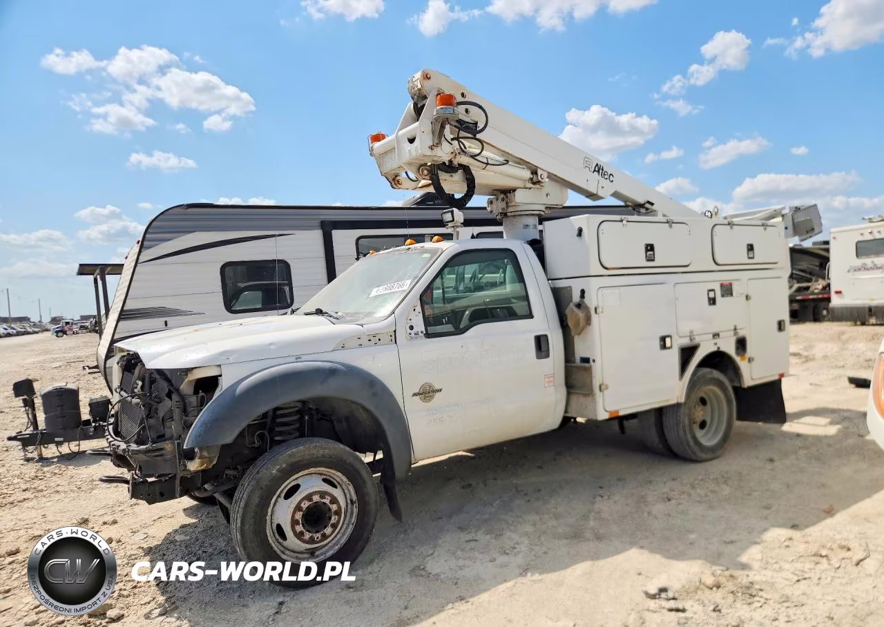 2016 Ford F450 Super Duty Bucket Truck