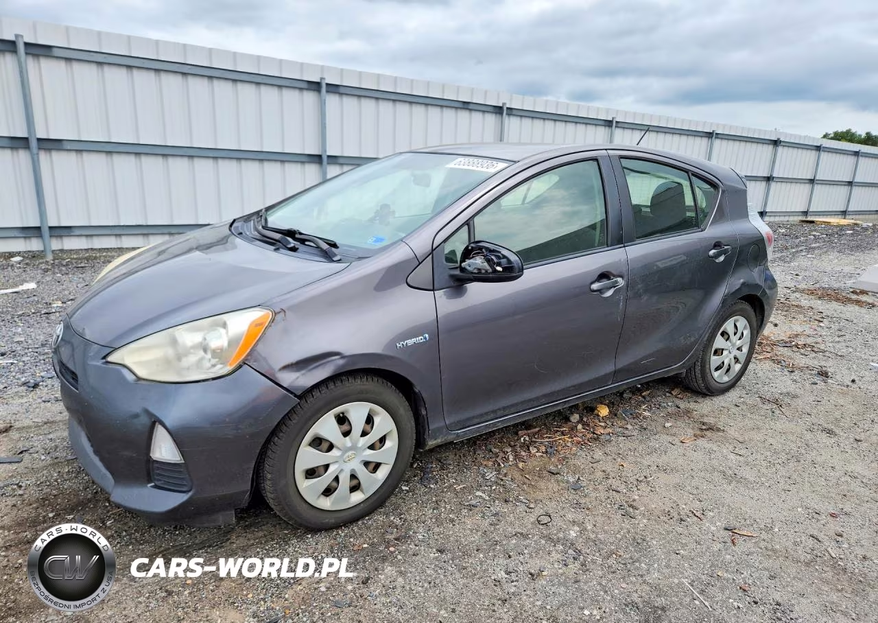 2012 Toyota Prius C Two – zdjęcie 1 z 12