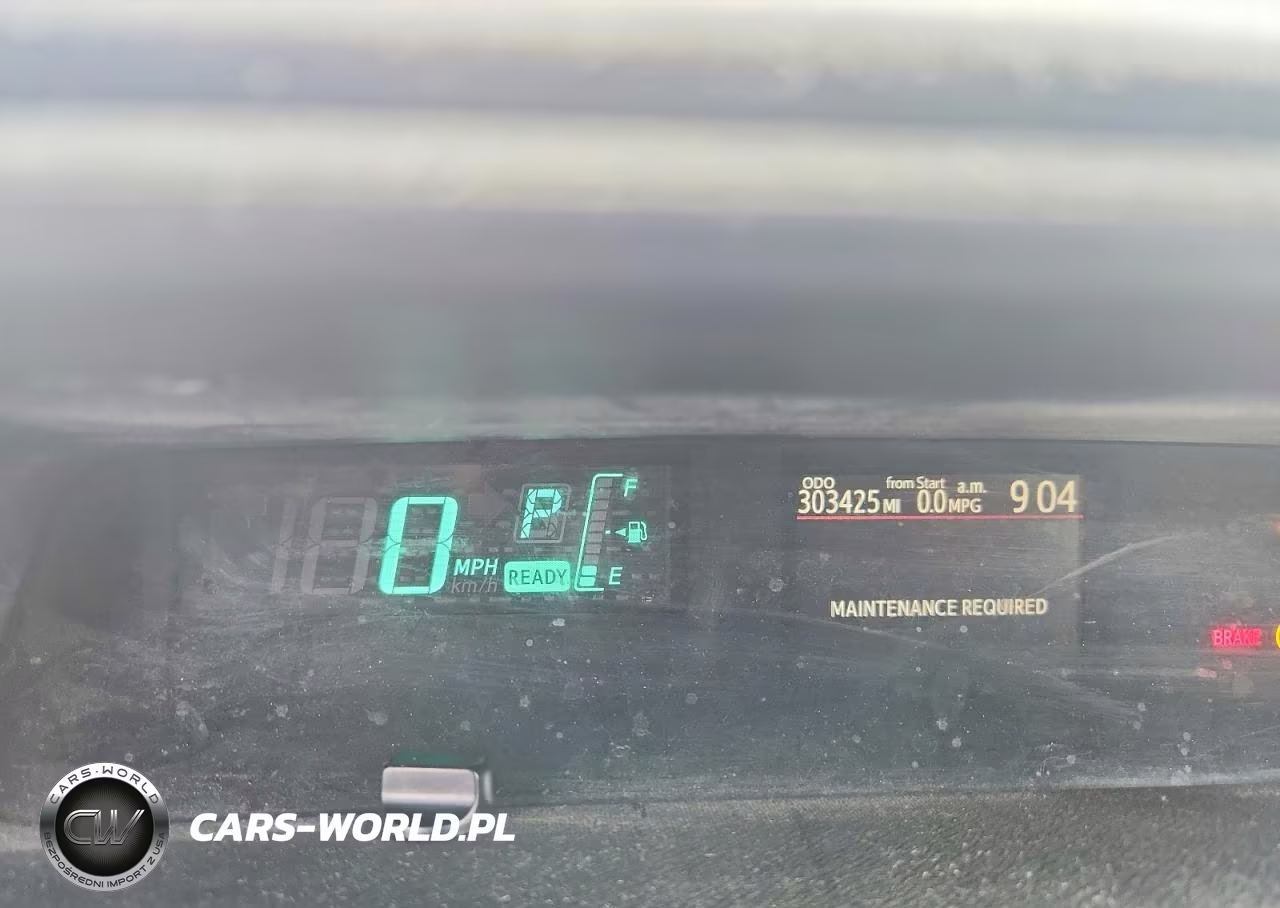2012 Toyota Prius C Two VIN:JTDKDTB32C1012767 - 9