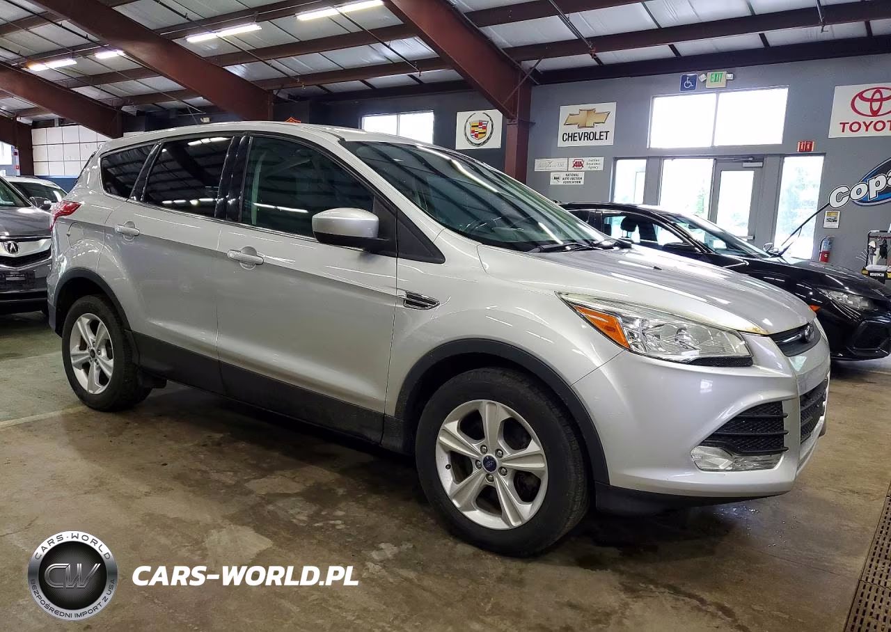 2015 Ford Escape Se VIN:1FMCU9GX0FUB23481 - 4