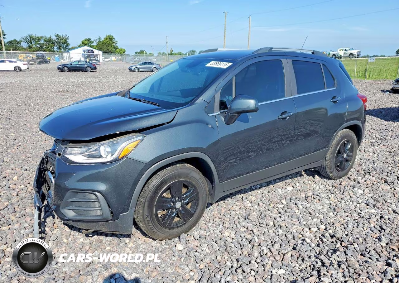 2018 Chevrolet Trax 1Lt VIN:3GNCJLSB0JL318285 - 1