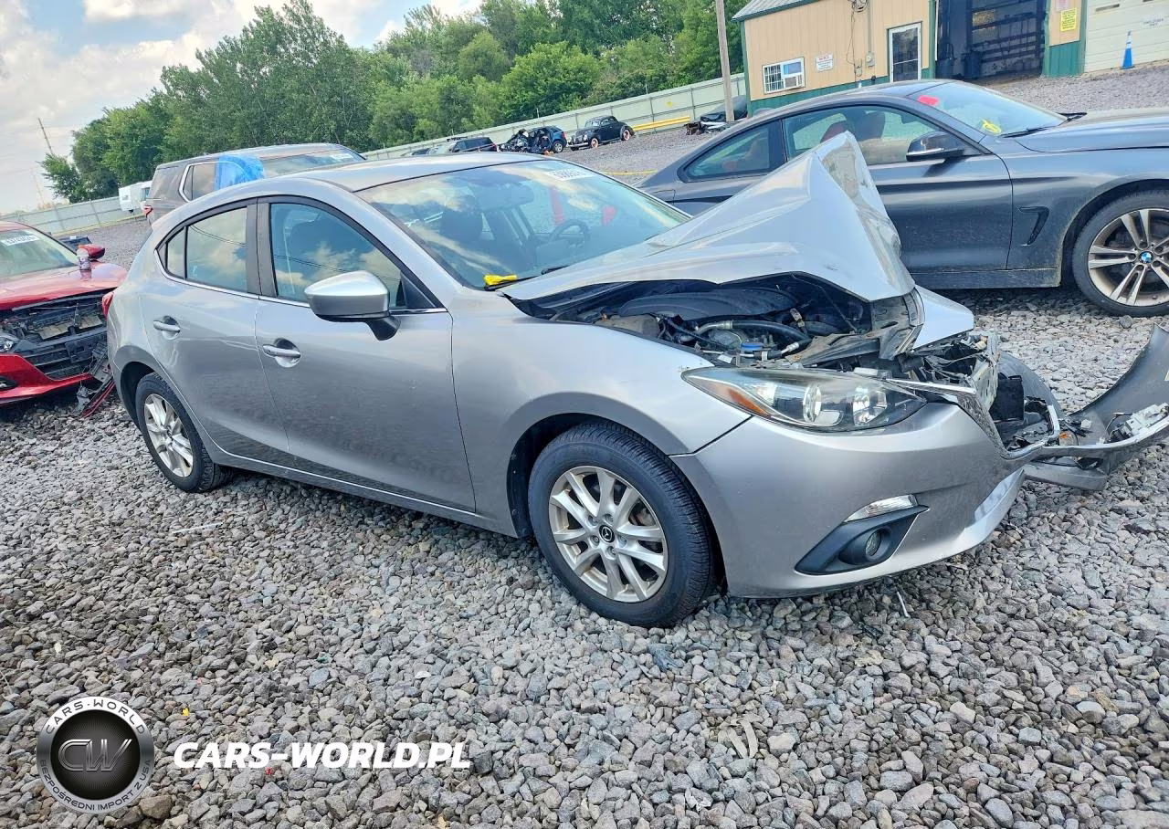 2016 Mazda 3 Touring VIN:JM1BM1M71G1326453 - 4