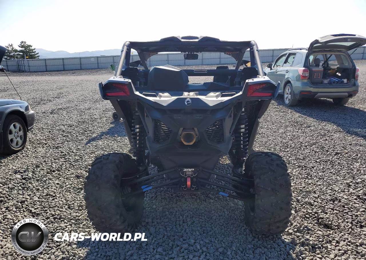2019 Can-Am Maverick X3 Utility Vehicle VIN:3JBVDAW4XKK002038 - 4