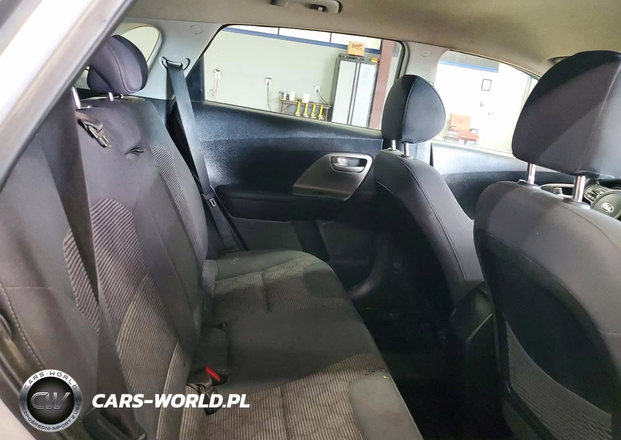 2018 Kia Niro Lx VIN:KNDCB3LC8J5200580 - 10